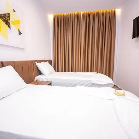 Bebis 3* אוריקום