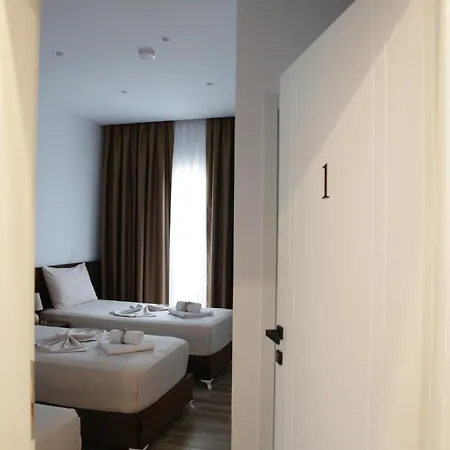 Hotel Bebis Orikum