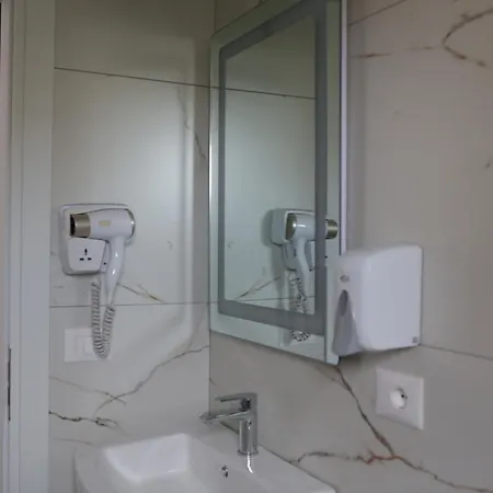 Bebis Hotel 3*